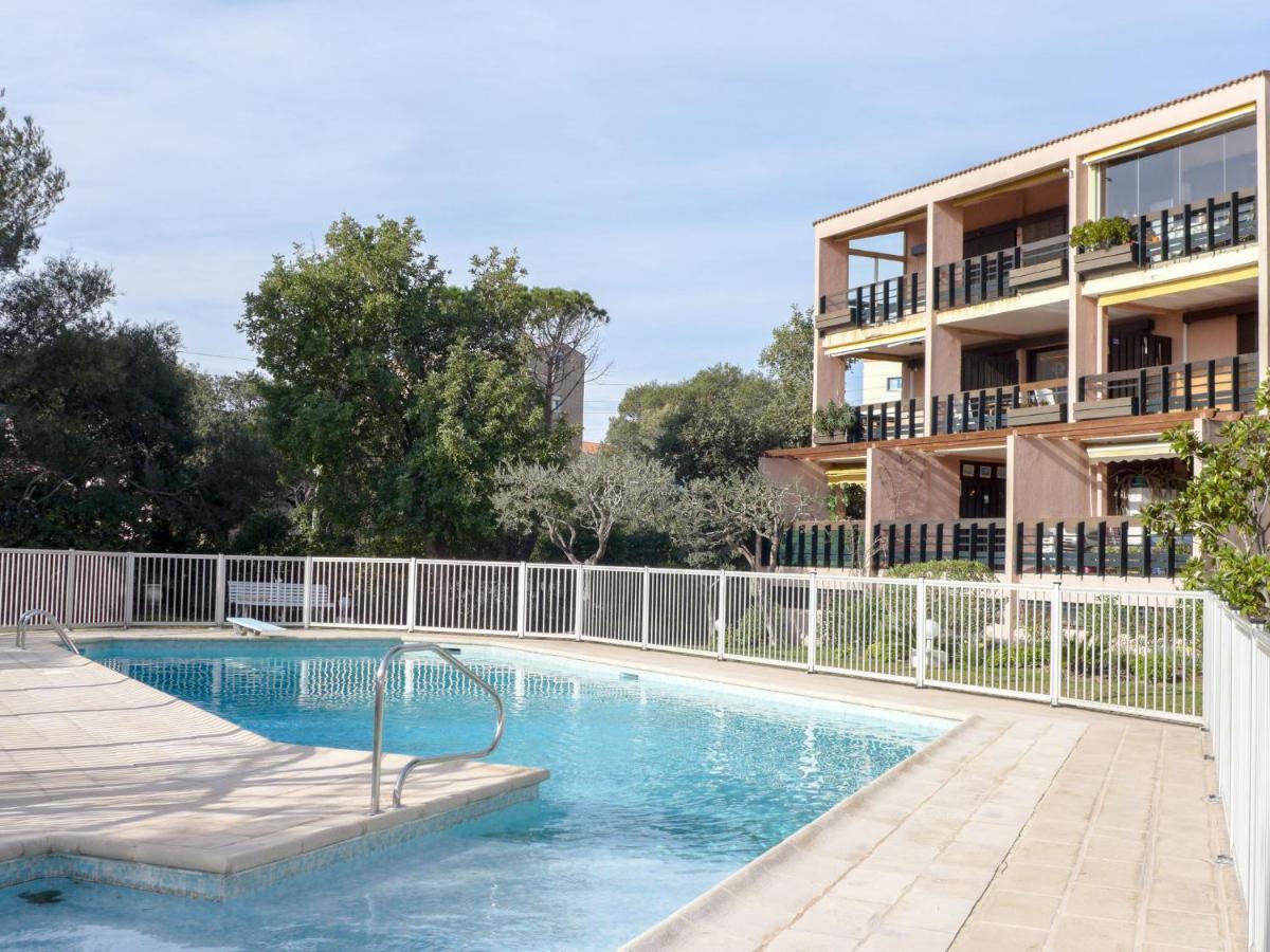 Studio Les Caroubiers-1 By Interhome Saint Aygulf Exterior foto